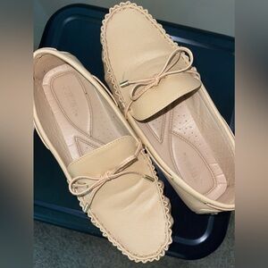 Justfab tan leather moccasin slip on shoe. Womens size 8
